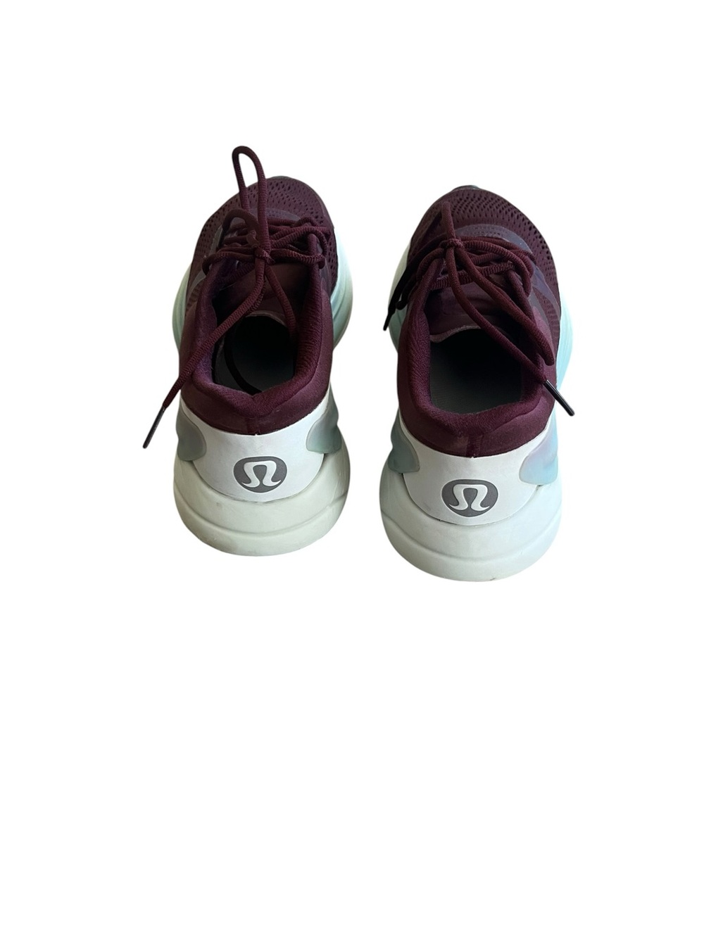 Size 8.5 Lululemon Blissfeel Womens running shoes,Cassis, Ocean Air, Hazy Jade